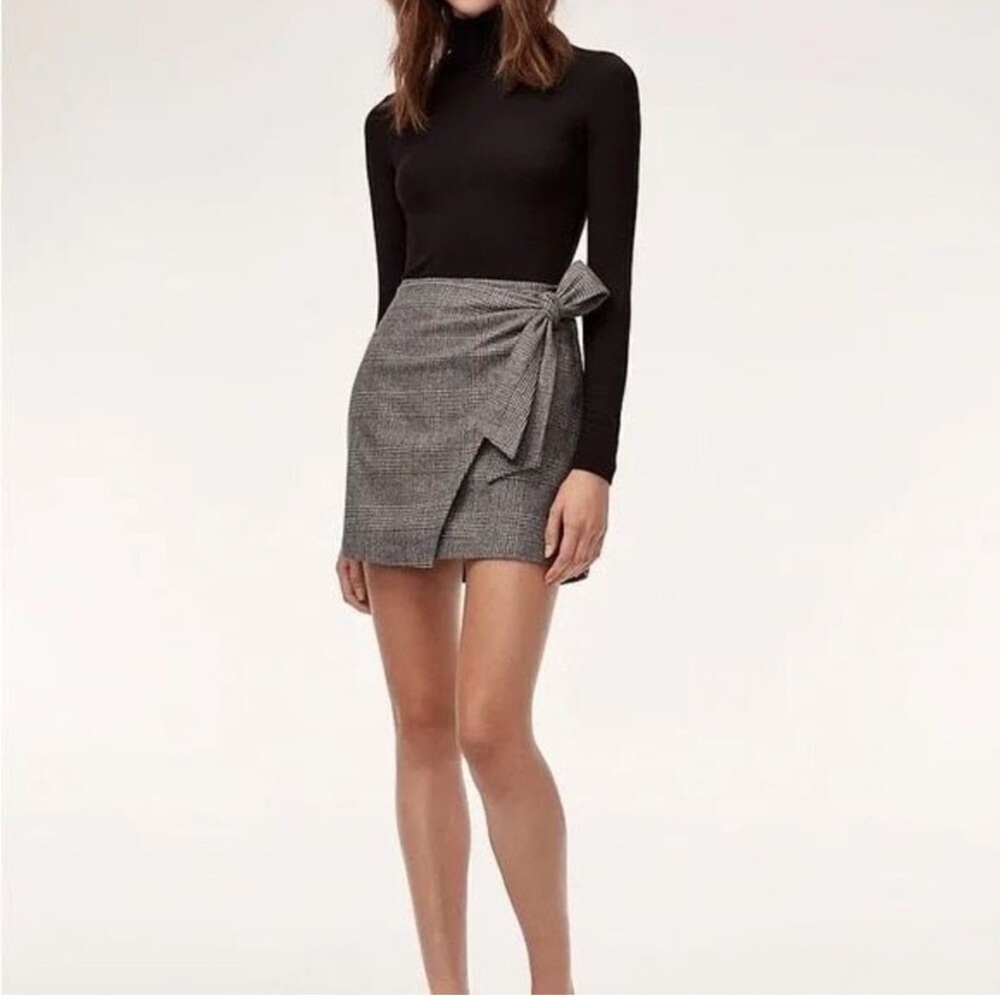 Wilfred Black and Gray Mini Skirt